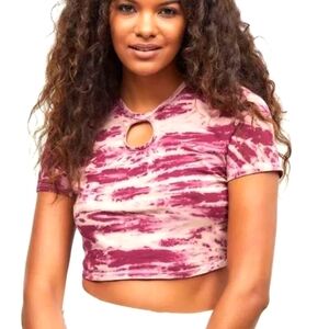 𝅺nwt KKCO Outside Keyhole Tie Dye Crop Top Size small